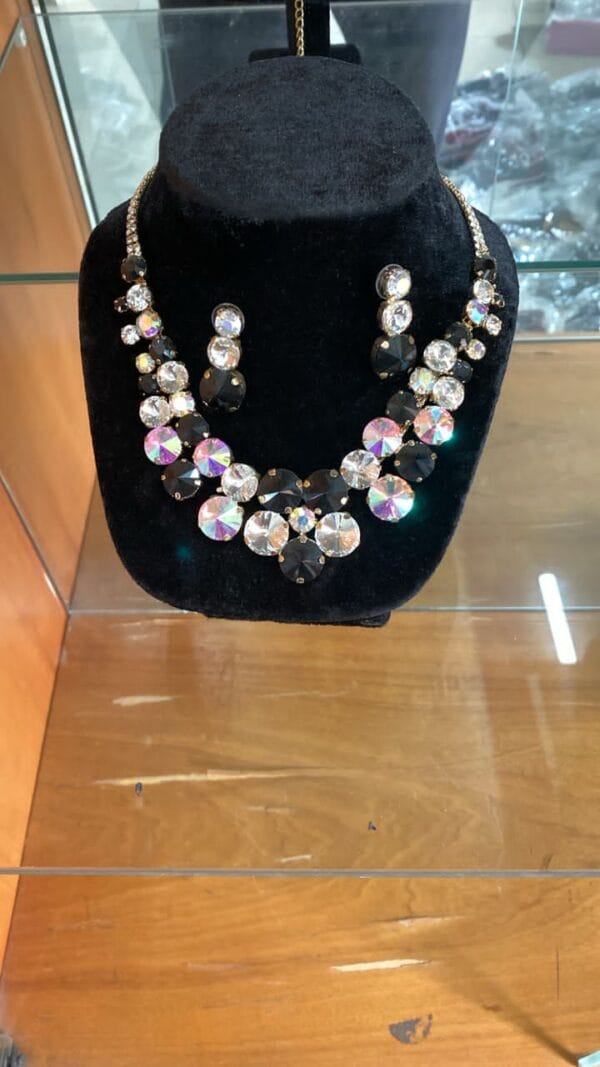 ENSEMBLE COLIER + BOUCLES 2154X
