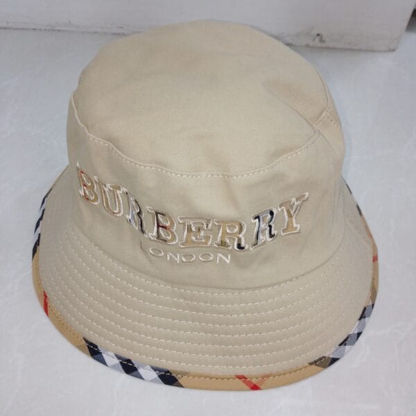 CHAPEAU CLOCHE BURBERRY LONDON