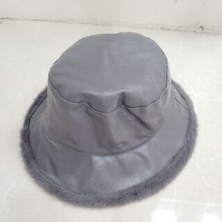 CHAPEAU CLOCHE INTERIEUR EN FOURRURE ELLAS BUCKET HAT GRIS