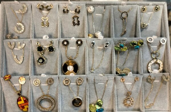 CHAINE EN OR PLAQUE 91151-BX