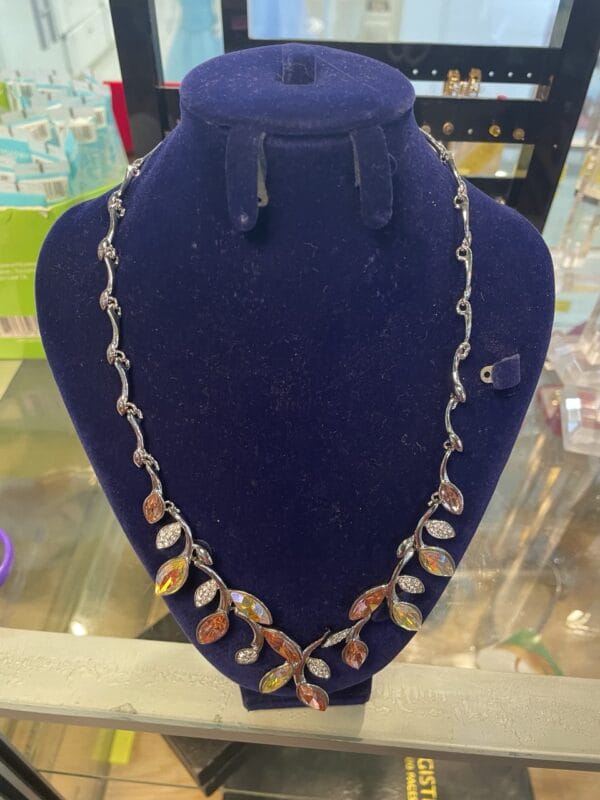 Collier de pierre colorées GXQE9