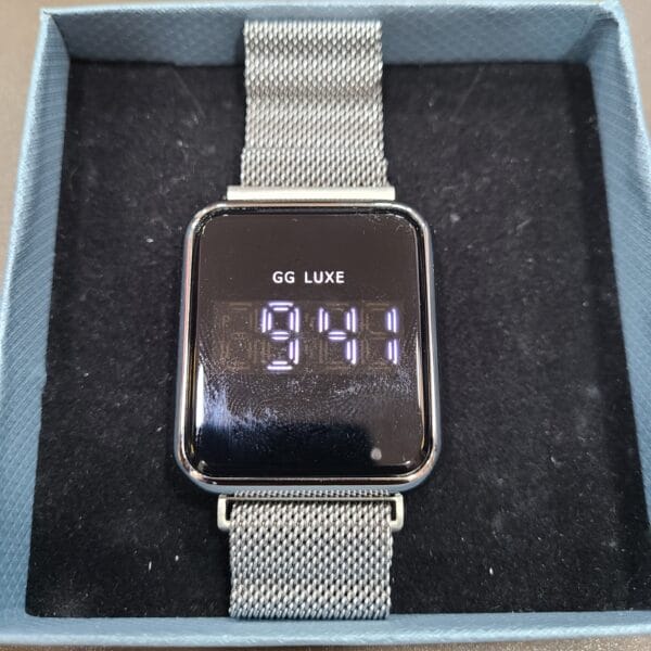 MONTRE NUMERIQUE TACTILE GG LUXE ARGENT