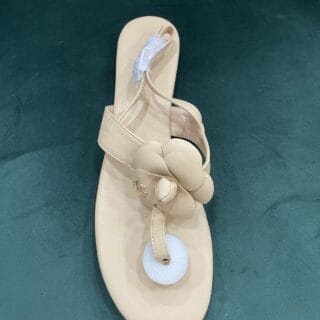 PETITTE PAIRE DE CHAUSSURE PLATTE CHANEL XX-A6042-1-BT