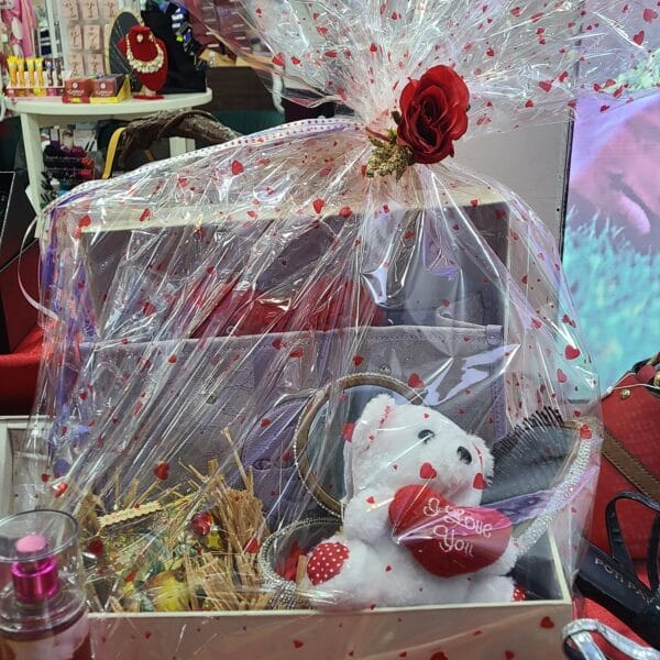 BOX DE CADEAU COMPLET COACH AVEC DIFERENTS ACCESSOIRES – Image 2