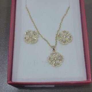 CHAINE + BOUCLES.