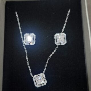 CHAINE + BOUCLES. CB217