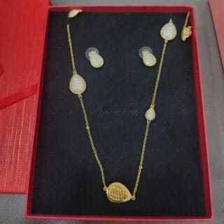 CHAINE + BOUCLES. CB252