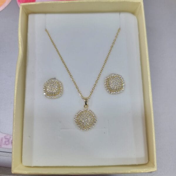 CHAINE + BOUCLES. CB455