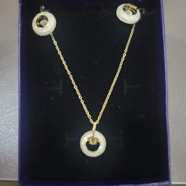 CHAINE + BOUCLES. CB471