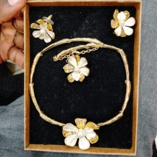 CHAINE + BOUCLES. BC032